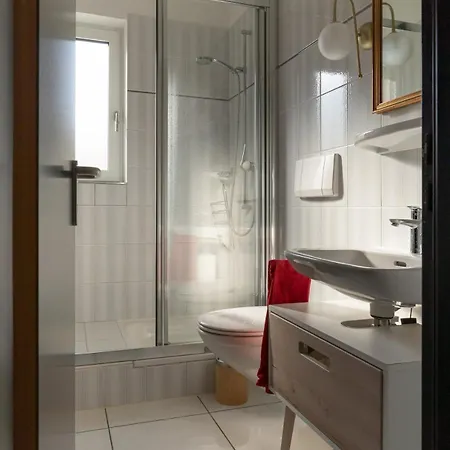 A Peaceful Oasis 2 Minutes From Locarno Festival Apartment